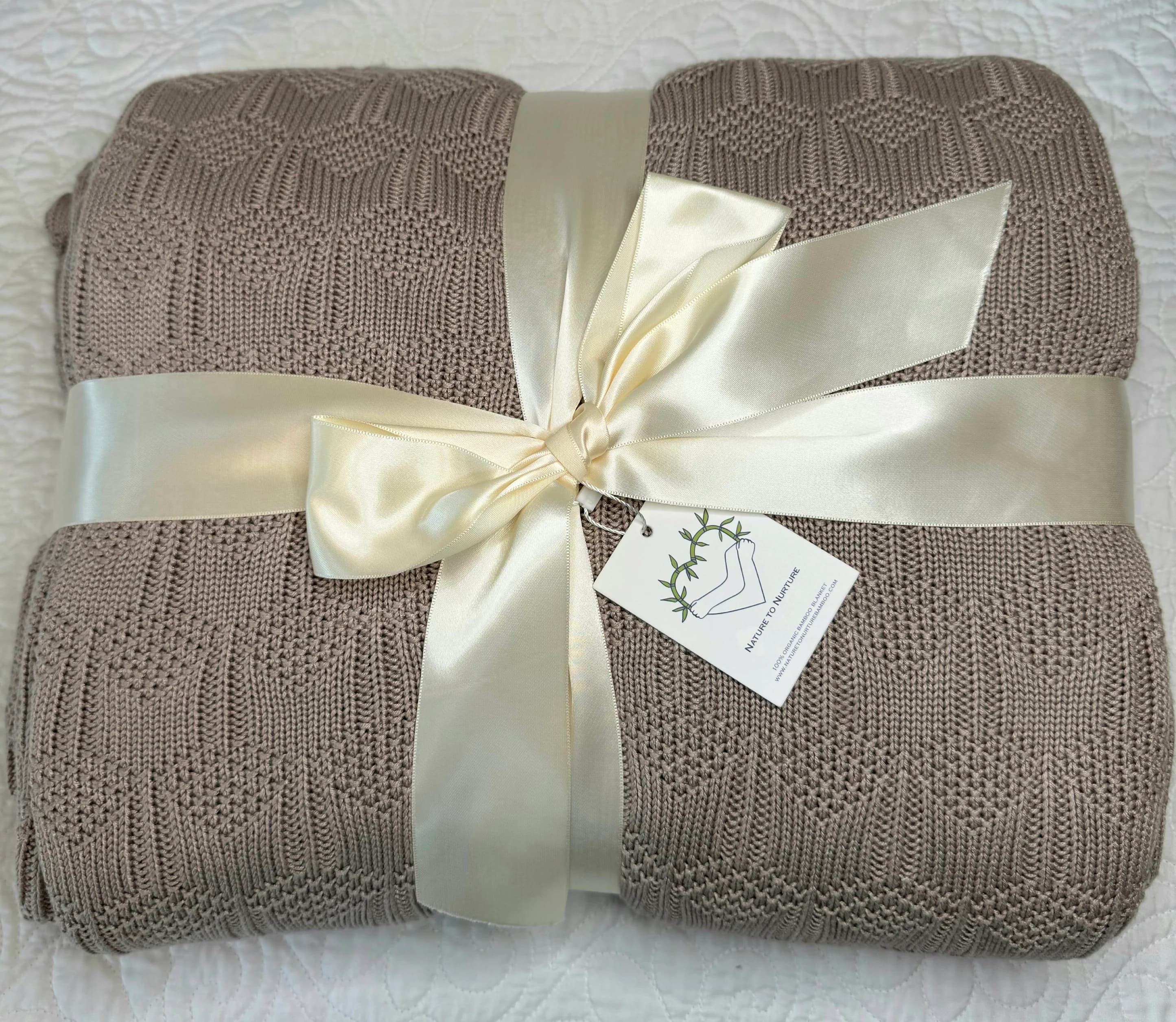 The Dreamer. Bamboo Bed Blanket